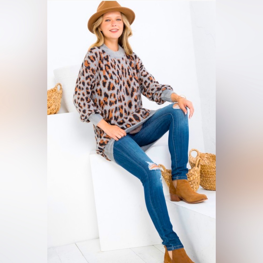🩶 GRAYSTONE 🩶 Cozy Leopard Sweater Dress
